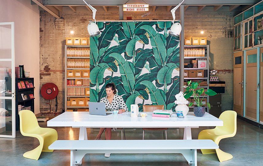 Hotel Wall Decoration