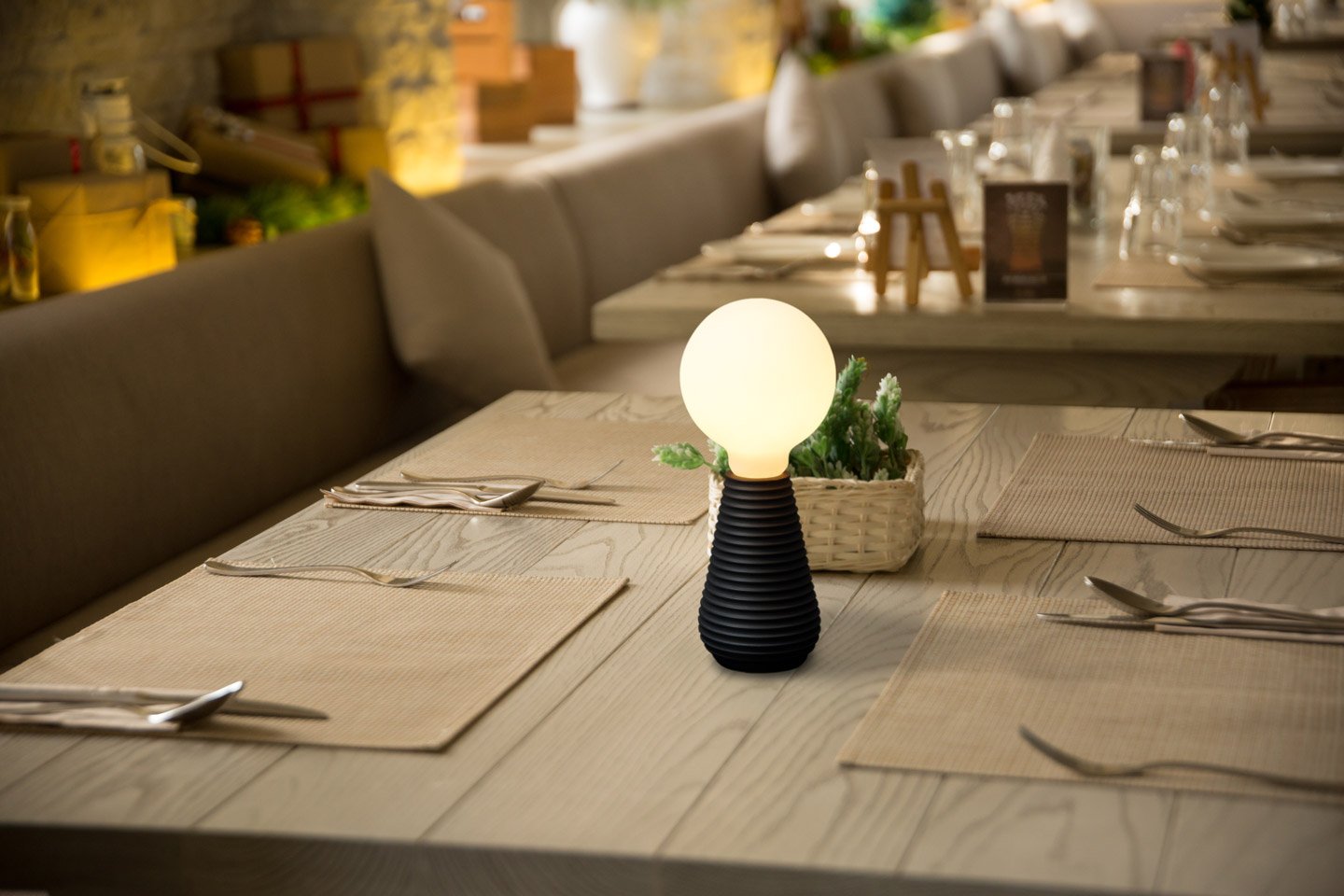 Bespoke Hotel Lighting / Decorative Hotel Lighting and Hotel Reading Lights