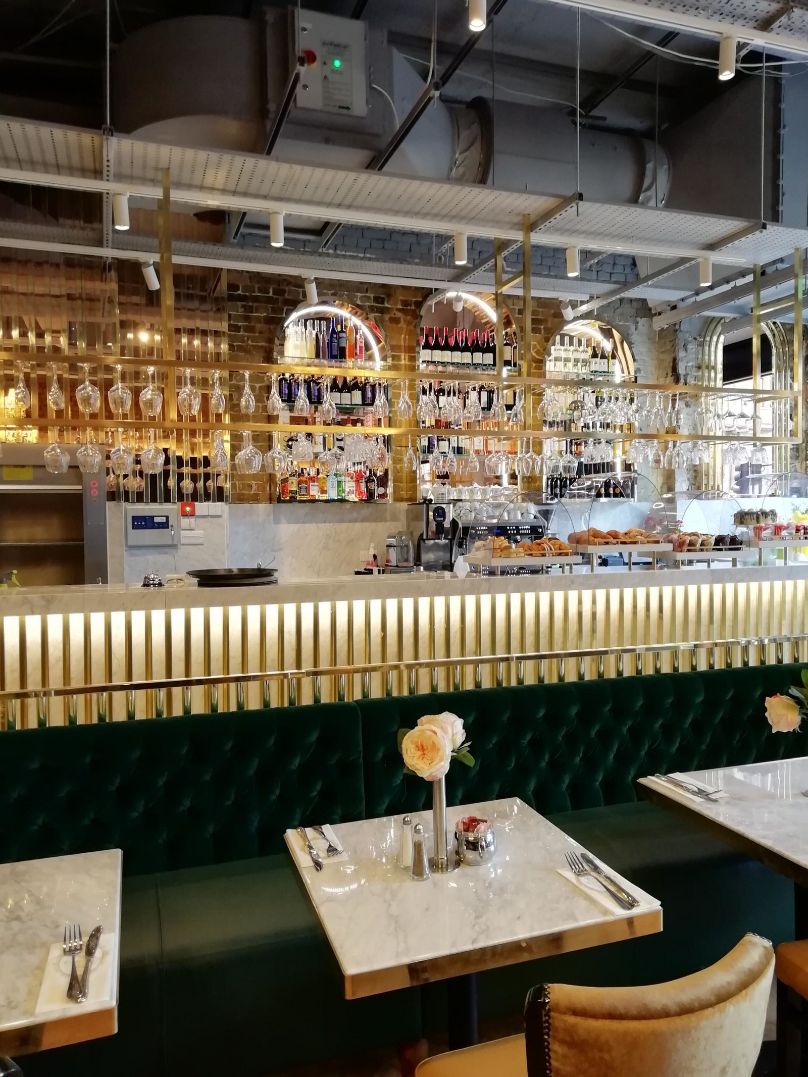 Hotel Restaurant Design