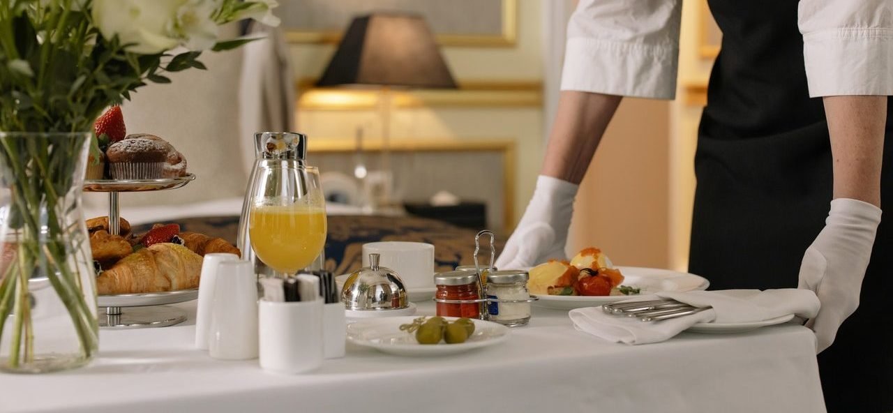 Hotel Room Service Equipment