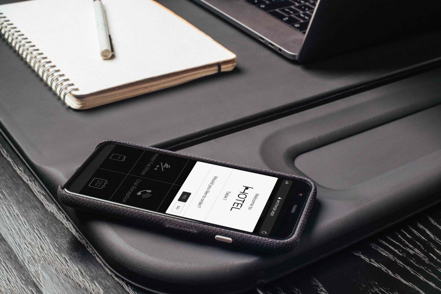 Photo inspiration: Gallery Detail: Aircharge Wireless Charging Desk Mat