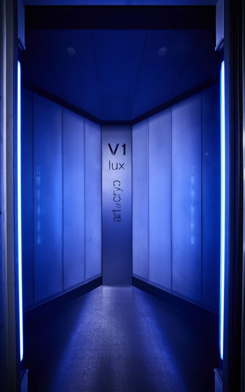 Whole-Body Cryo Chamber