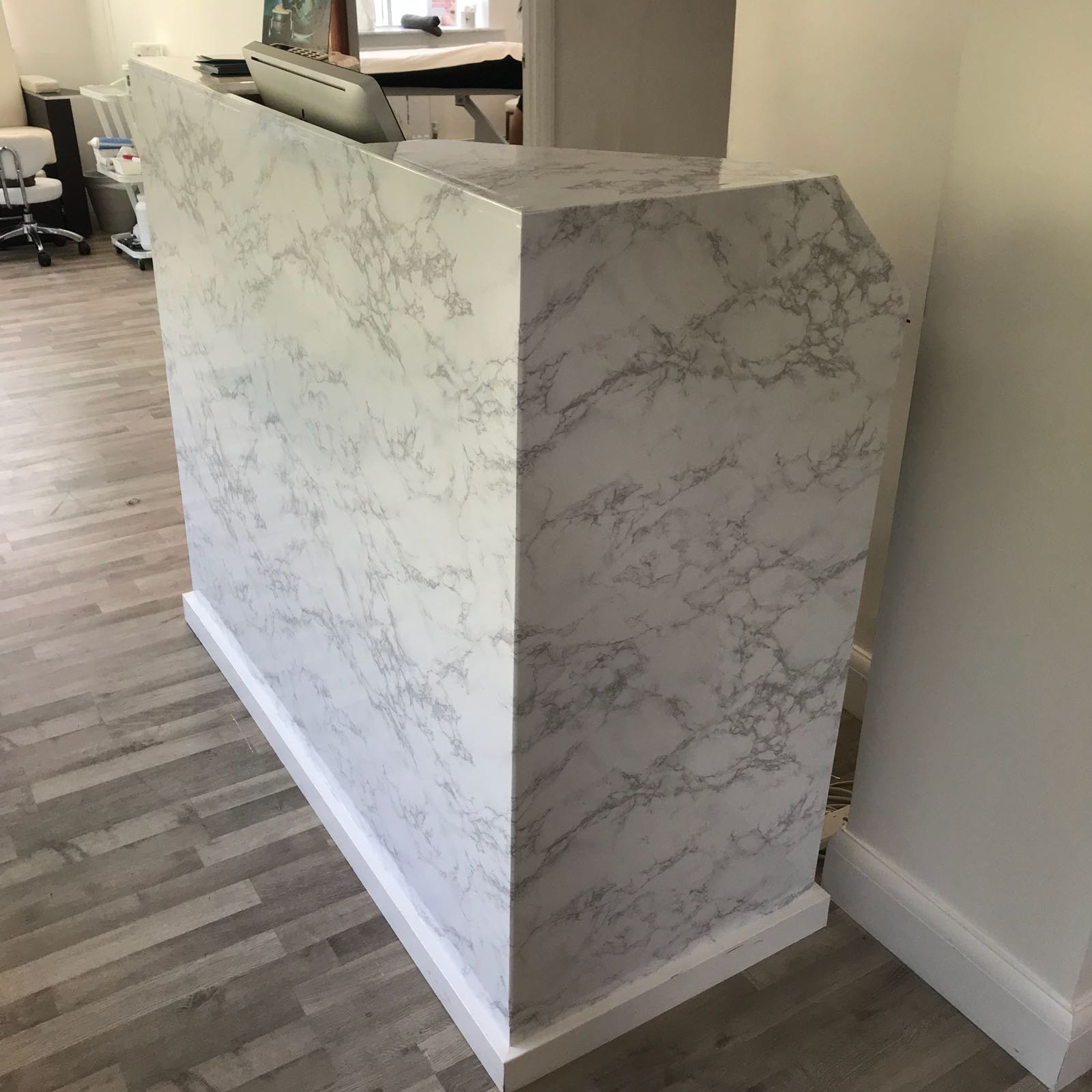 Hotel Interior Graphics Solutions, Hotel Wayfinding and Signage