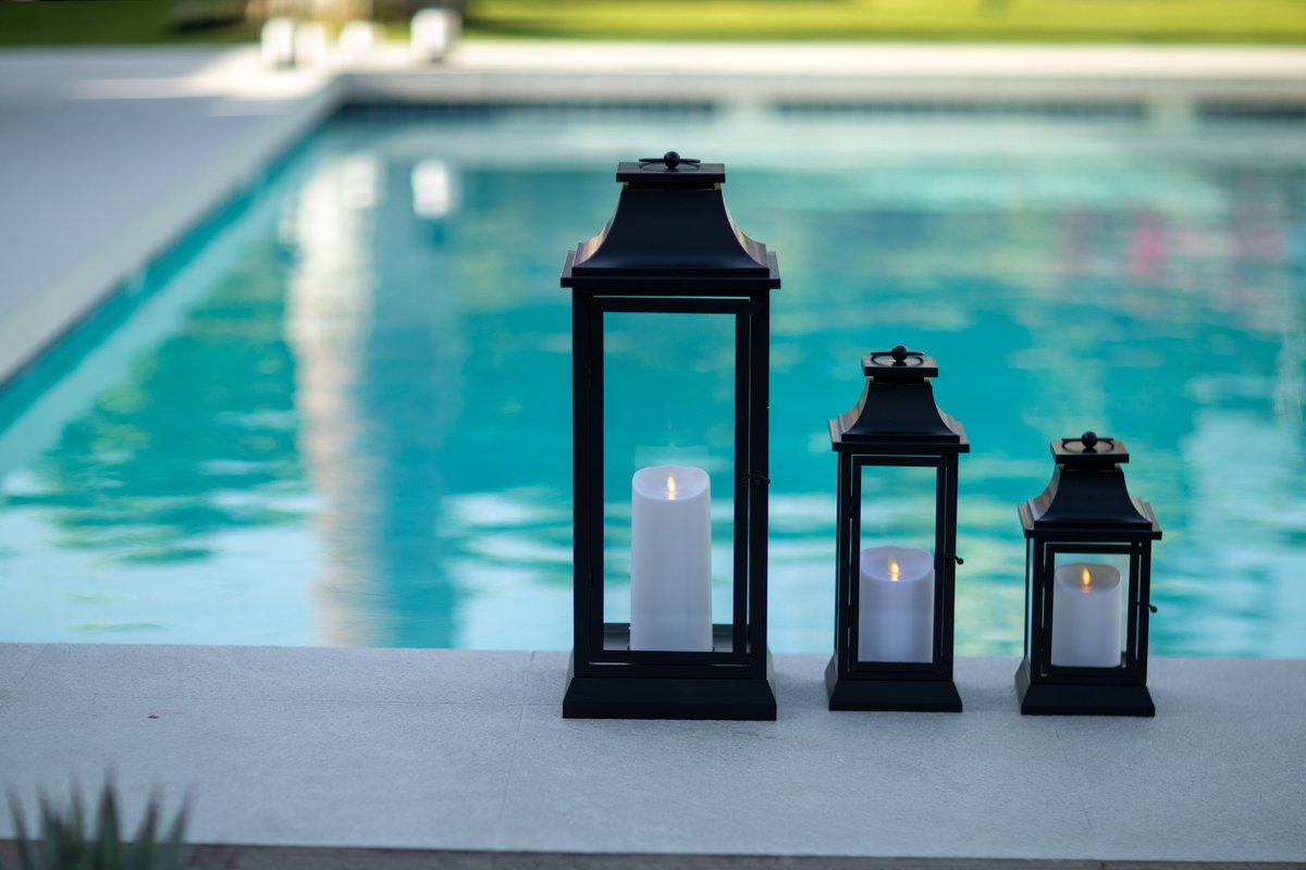 Flameless Candles for Hotels