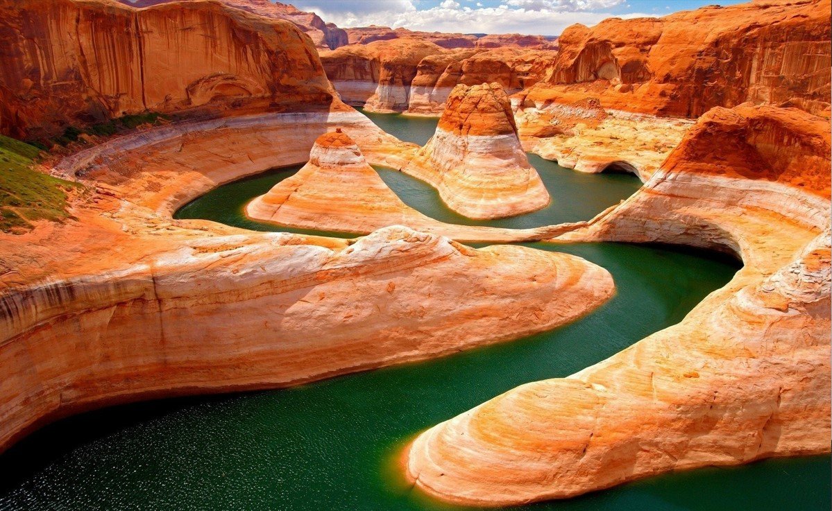 turquoise concept canyon valley hotel coffe tables epoxy wood