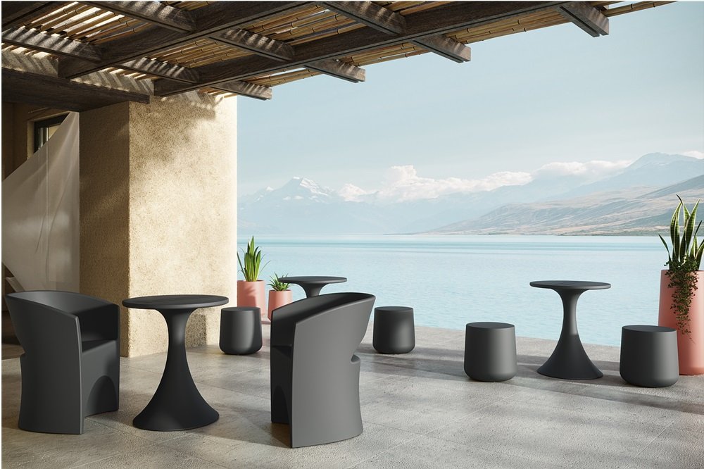 Luxury Hotel Sun Loungers