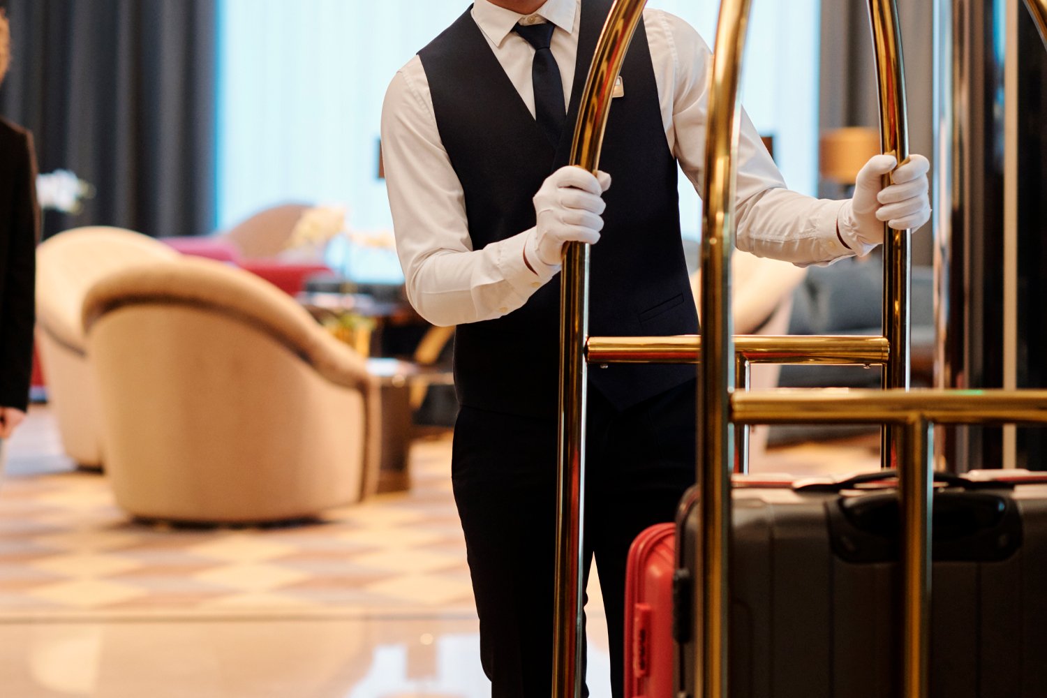 Hotel Janitorial Supplies / Hotel Housekeeping Items / Luggage Carts for Hotels