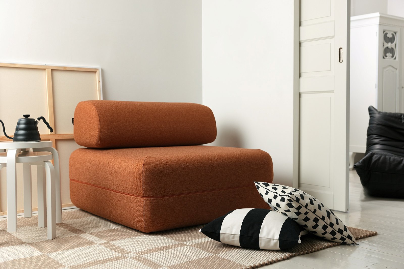 Hotel Sleeper Chairs