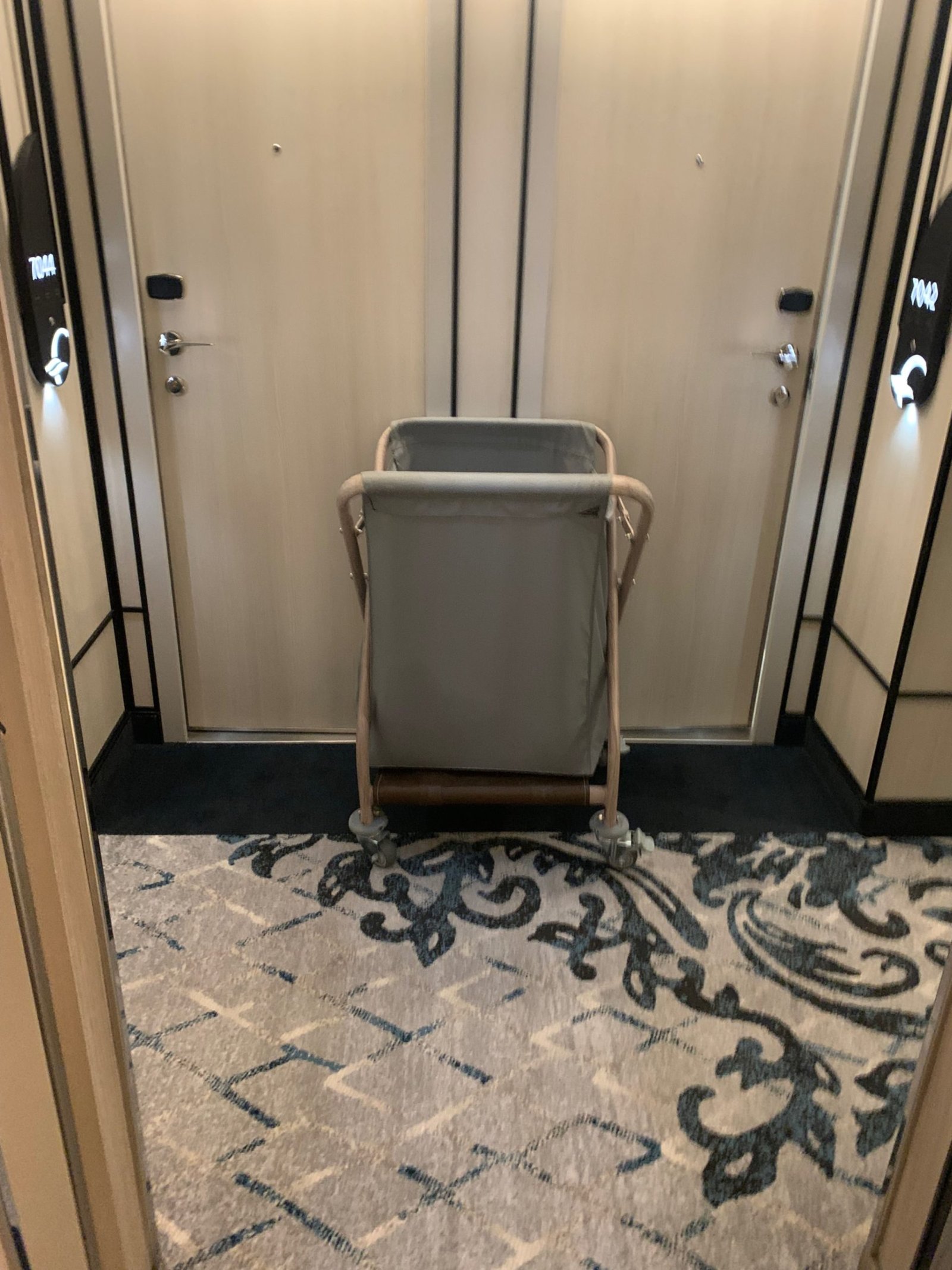 Custom hotel manufacturing / custom hotel solutions