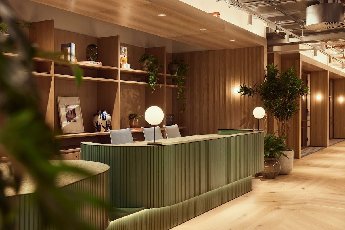 Streamline Your Front Desk: The New Face of Effortless Hospitality