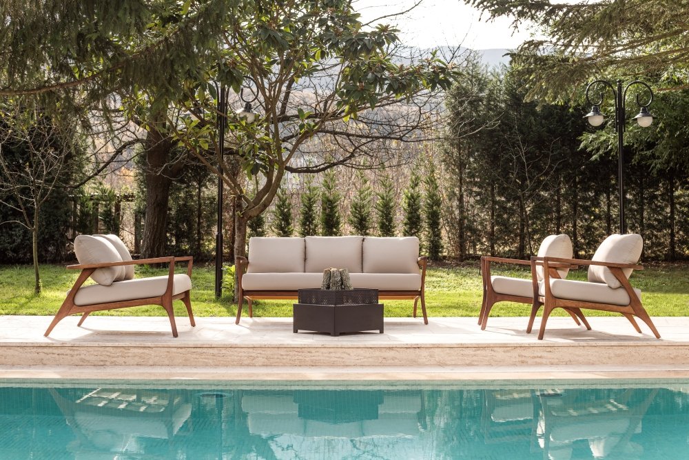 Backyard Lifestyles: The Canadian Outdoor Living Brand Expanding Beyond Residential Spaces