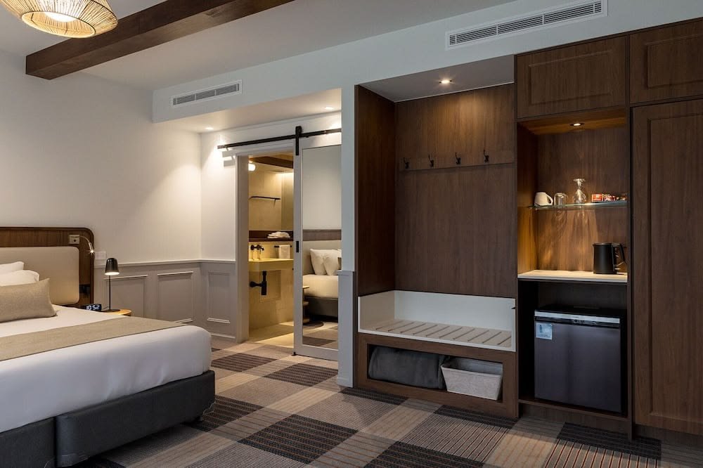 Luxury Minibars Are Making a Comeback in Hotels