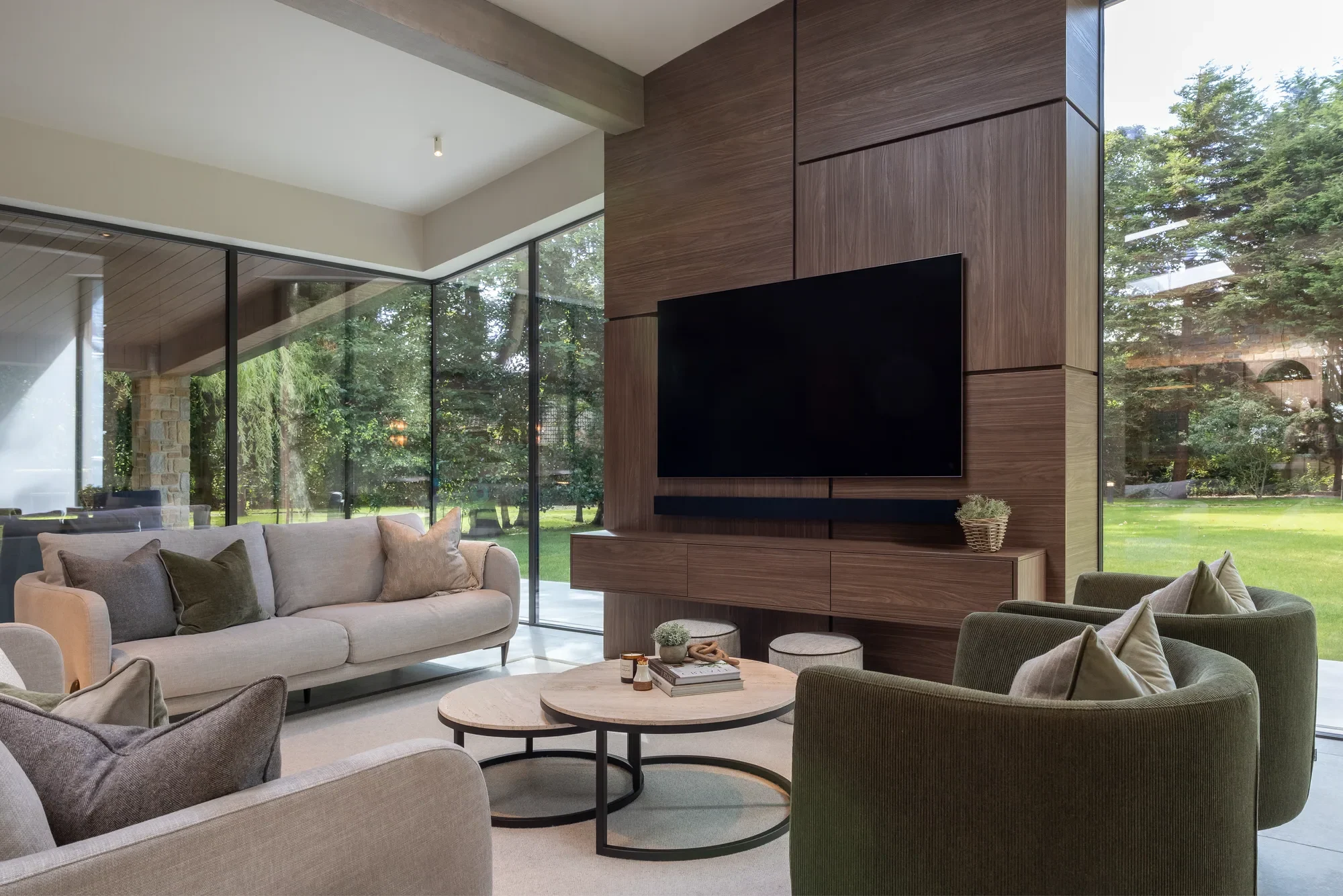 Complete AV and Automation Solutions for Hotels